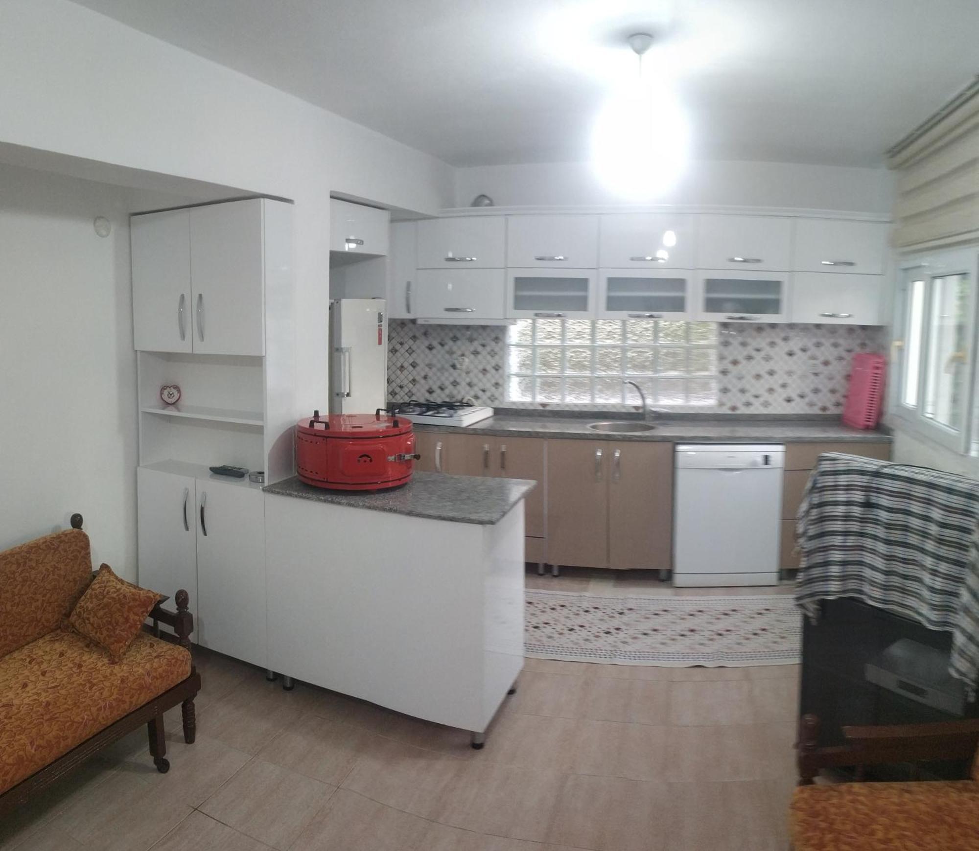 Havuzlu Sitede Bahce Kati Villa *